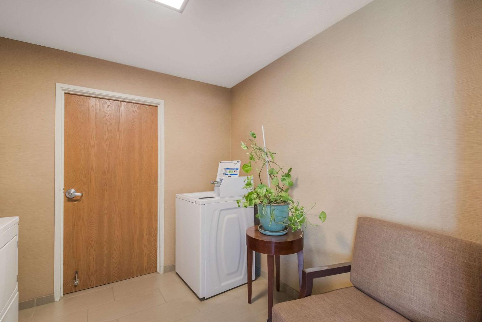 Comfort Inn Форт-Морган Экстерьер фото